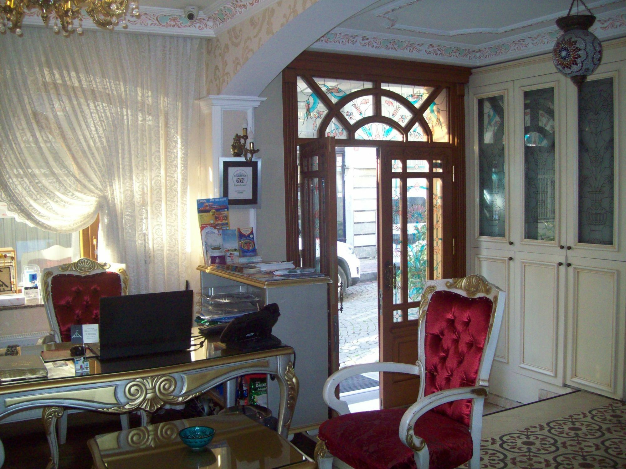 Muyan Suites Istanbul Bagian luar foto